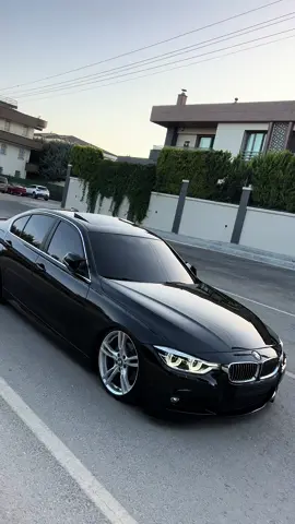 Nasılsın başkan?#keşfet #keşfetbeniöneçıkar #black #keşfetteyizzz #f30 #bmwmotorsport #gaziantep27 #keşfetteyizzzz #bmw 