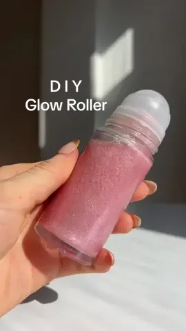 DIY Glow Roller ✨💗#DIY  #bodyoil #glowyskin #beautytips 