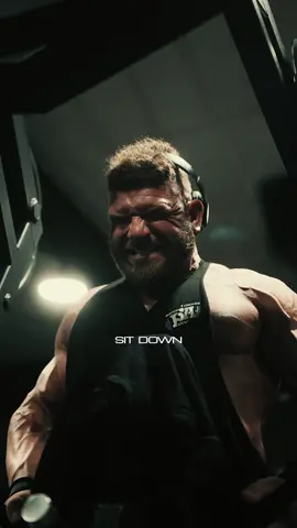 A LITERAL MOVIE🔥🔥  #gymmotivation #muscle #fit #Fitness #FitTok #aesthetic #motivation #bodybuilder 
