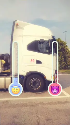 #trolley #atac #roma #rome #transit #italy #autostrada #trasportoeccezionali #railway #train #logistics #ladygaga 