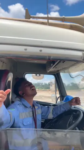 tumbuh dewasa itu enaknya pas wik wik aja, selebihnya pait :p  #drivermuda #driverdt #driverdt10_roda  #volvofmx440 #scaniap360 #hino700euro4 #tambangbatubara  #tambangbatubarakalimantan #fypシ #xyzbca 