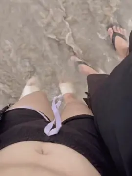 #CapCut #fyp #pov #foryou #yoon #trending #beach #sunset #beachvibes #couplegoals #couple @SisMannHtoo ❤️‍🩹