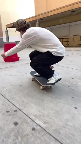 🤩 @trentmcclung 🫡  #primitiveskate #Skateboarding #streetskating #tiktok #fypage 