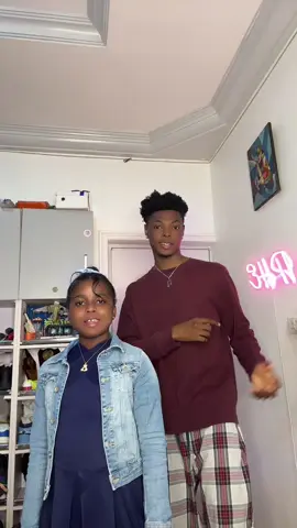 Had to hit my Dc with my lil sis😂❤️ Rate her moves!🔥 #iphe #viral #dancechallenge #moodchallenge 