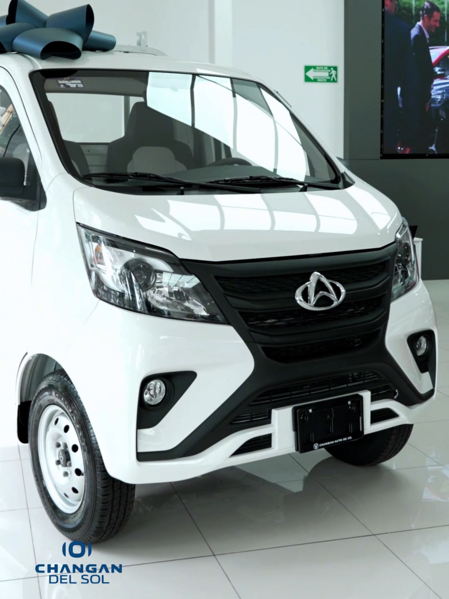 Cargar con todo nunca fue tan cómodo 📦 ¡Carga hasta 1 TONELADA con nuestra #Changan #Startruck! 🚛 #changandelsol #cargo #chinesecar #truck #parati #fyp