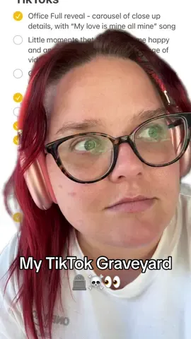 If anyone wanted to know what a booktokker’s notes look like, here ya go😂 #BookTok #boktokker #booktokproblems #maasiversetheories #maasiverse #notesapp 