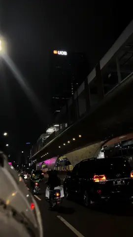 citylight Jakarta memang gada obat🤏🏻 #fypシ゚viral #fyp #xyzbca #citylight #citylightvibes #citylightsjakarta #nightride #sadvibes #sadsong