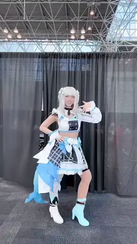 wonder girl shark 🌟 ignore the part where i stepped on my tail 🥹 wore my gura idol cosplay for the first time at @Anime NYC ! #gawrgura #gawrguracosplay #hololive #hololiveen #vtuber 