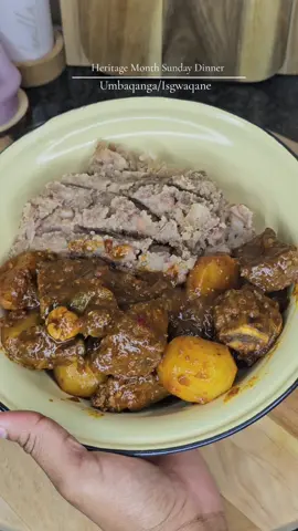 Hi, welcome to my simple life diary. I'm feeling this years heritage month therefore I have this amazing series on my YouTube channel where I'll be cooking different traditional meals for different cultures. Full video of this recipe is up on my channel. Click the link in bio Danko 🔥 . . . . #isgwaqane #umbaqanga #zulutraditionalfood 