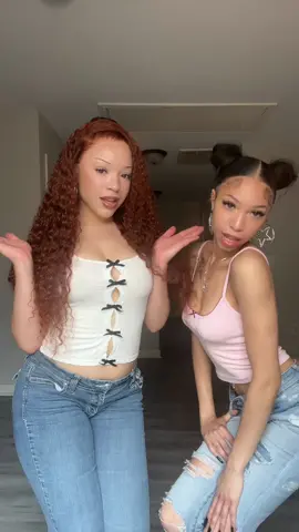 dc: ME 💋 a sexy n fun dance 4 the gorls <3 ft my sis @hannah 