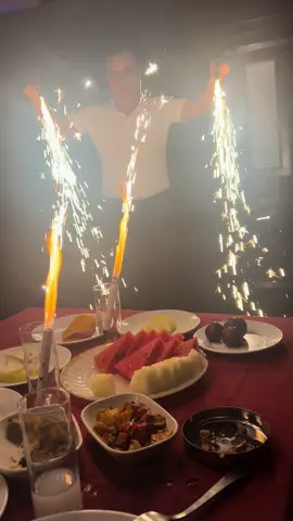 Ne saçları sarıydı nede adı mihriban #afyonlumustafa #mihriban #07taverna #antalya #gazino #pavyon #geceler #gecealemi 