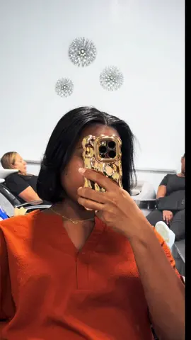 #fallhair #silkpressnaturalhair #silkpressseason #silkpress #bobseason #bobcut #mombob #blackgirlluxury #blackmomaesthetic 
