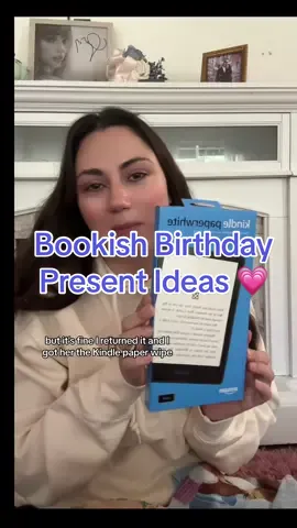 Birthday presents for my book-loving sister!! Happy birthday, @Burb Toots 💗 #haul #haultok #fypシ゚viral #fyppppppppppppppppppppppp #fyp #trending #BookTok #booktoker #bookish #gift #giftideas #booklover #bookgift #kindle #kindleunlimited #birthday #book #books #BookRecommendations #bookrecs #amazon #amazonfinds #etsy @Amazon @Etsy 