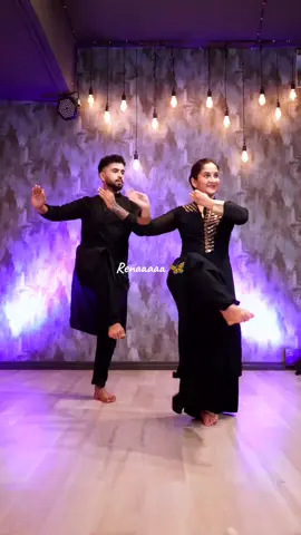 🎵 Jiya Jale Remix || Kathak || Tejas Dhoke Choreography 🔥 #bollywood #bollywoodsongs #bollywoodmusic #bollywooddance #dancewithpartner #renavideos #tiktokindonesia #fypシ #fyp 