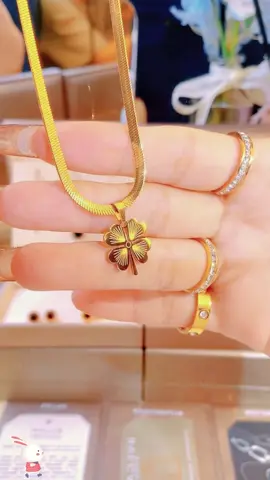 Highly recommended!#necklace #necklaceforwomen #fyp #fouryou #tiktokshop #goodthing 