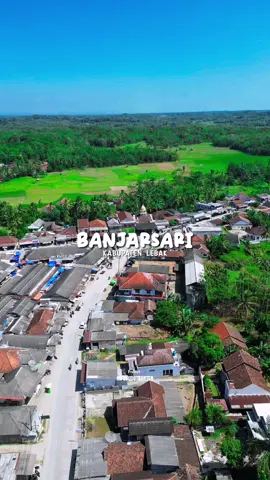 VIEW BANJARSARI LEBAK DARI KETINGGIAN Selamat hari senin buat kamu yang ngangenin Siapa nih yang kalau setiap pagi - siang  sering melintas di banjarsari ? :) Punya kenangan apa kalian di tempat ini :) #infosudutbanten #sudutbanten #banjarsari #banjarsarihits #banjarsarilebakbanten #lebak #lebakbanten #lebakunique #lebakhits #lebakmasakini #lebakuniqe #explorelebak #lebakrangkasbitung #jalupang #banten #bantenpride #fyp #fypシ #fypreels #fypp #fypシ゚viral #fypviral #fypシ゚ #fypyes #fypdong #fypinstagram #djimini3pro #fyptiktok 