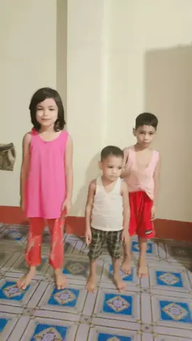 @Koka#foryoupage  #fypシ viral page tik tok Koka 🌸🦋#falowers  #🌸🦋❤️❤️ #สปีดสโลว์  দুষ্ট কোকিল ডাকেরে 🤣🤣