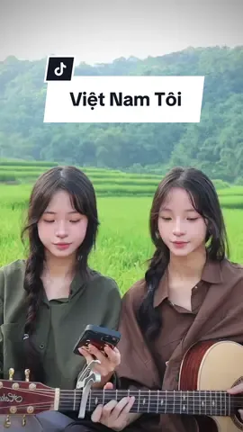 Bạn có nghe âm thanh gì không?🇻🇳 #NgayQuocKhanh #toiyeutoquoctoi #DoubleChou #khanhchau #huyenchau #vulaci #vietnamtoi 