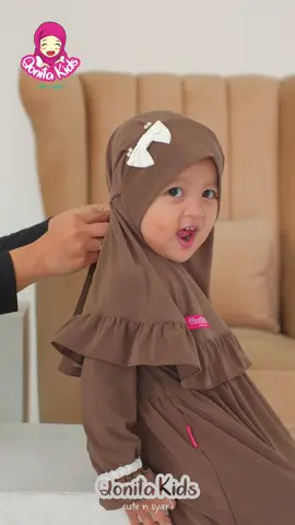 Gamis 100 ribuan cek ❤️🥰 #qonitakids #qonitakidssetiaphari #hijabanak #hijabbayi #gamisanak #bayilucu #bergoanak #gamishijab #jilbabanak #tutorialhijab 
