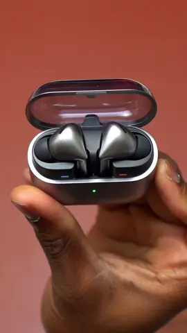 Samsung Galaxy Buds3 Pro Unboxing in Silver #galaxybuds3pro #samsung #fy #fyp #buds3pro #samsunggalaxy 