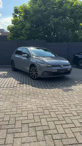 Te koop: VOLKSWAGEN GOLF VIII 1.0 TSI LIFE voor meer info kijk op mvgcars.be #cartiktoks #cardealership #xyzbca #mvgcars #car #fyp 