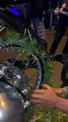 Pie iki #aerox #aerox155 #thailadstyle🇹🇭 #migos 