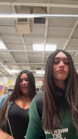 esta es mi solicitud oficial para el 1D reunion tour #onedirection 