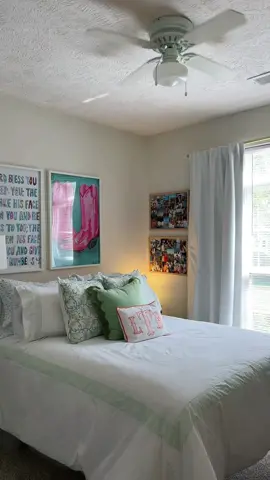 year 2 🤸🏼‍♀️💌 #sophmoreyear #apartment 