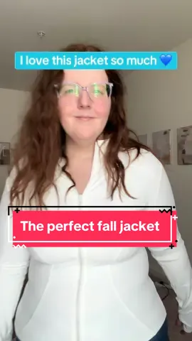 They dont call this the BBL jacket for nothin, girlies you need this! #SPOTLIGHTFINDS #TikTokMadeMeBuylt #laborday #halloween2024 #TikTokShopFashion #spookyszn #midsizefashion #plussizefashion #longsleeveshirt #sportsjacket #bbljacket #athleticjacket #athleticwear 