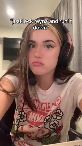 playing duelist is scary 😔 #egirl #Valorant #GamerGirl #riotgames #relatable 