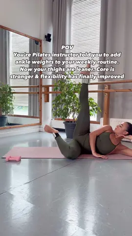 Flexibility training with pilates & weights #flexibility #pilates #workoutoftheday 