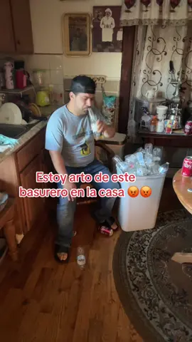 #botella #reciclaje#latas #basura #casa #cucarachas 