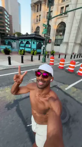 GRWM with me to run 18 miles in Atlanta Georgia 🍑🏃🏾‍♂️💨 . first “long” run of my New York City marathon training cycle 😁