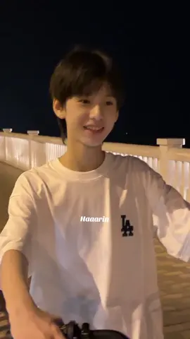 Đẹp trai như này thì tốn gái lắm đó😂 #林子烨 #linziye #haaarin #xuhuong 