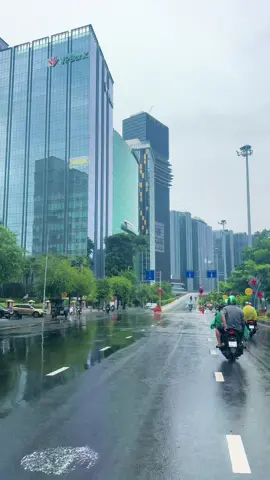 Sài Gòn hôm nay lại mưa. #saigon #muathang9 #muasaigon #saigoncityview 