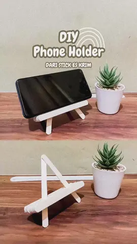 Cara Membuat Kerajinan Tangan ‘Phone Holder’ dari Stick Es Krim.  #kerajinantangan #DIY #craft #doityourself #kreasi #kreasistikeskrim #kreasistickeskrim #creative 