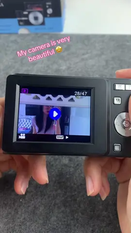 My camera is very beautiful #Uk #lifehacks #amazonfinds #tiktokmademebuyit #augustdeals #spotlight #goodthing #camera 