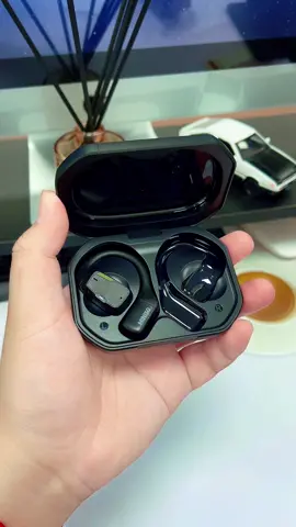 I really like this open headset, it's really cool!🤩🤩#headphones #headset #earbuds #miniso #tiktokshop #foryou #bluetooth #earbudswireless 