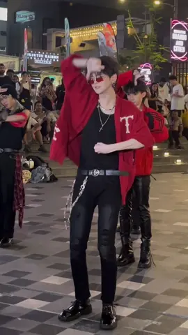 chk chk boom cover🖤💣 #straykid #straykids #skz #hyunjin #chkchkboom #chkchkboomchallenge #kpop #kpopcover #kpopfyp #dance 