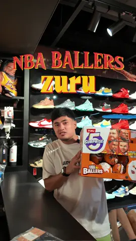 NBA Ballers by @ZURU Toys. Window shopping sa NBA STORE #NBA #nbaballers #zurutoys #fyp #broskie #kyleyves #longervideos 