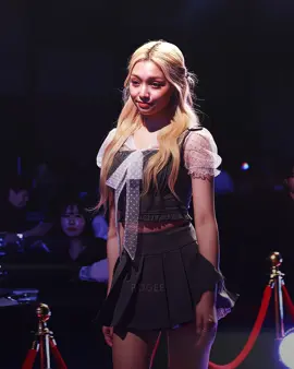 To all Gehlee haters, make way cos her pageant walk  will forgive all the sins of your mankind  #GEHLEE #GEHLEEDANGCA #UNIS #CURIOUS #model #kpop #fyp #ユニス #ゼリー @UNIS @gehleefish.ial 