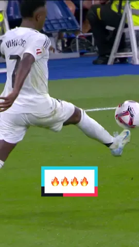 classy again and again. 🔥 #LALIGAESPORTS #DeportesEnTikTok #LALIGAHighlights #ViniJr 