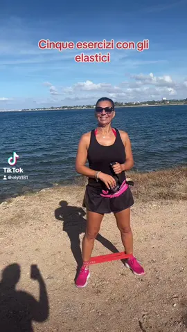 Elastic Band!! #Fitness #volaneiperte #neipertee #viral #virale #fyp #fitnessmotivation #fitnesschallenge 