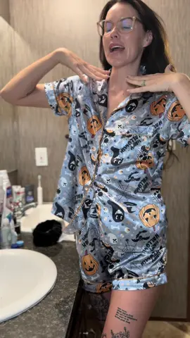 Glassy skincare routine 