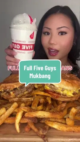 The full Five Guys Mukbang 🔥 sorry I take forever to chew! But if you prefer shorter form videos I have the shorter version on my page a few videos down 🩷 @Five Guys  #mukbangeatingshow #raisingcanes #viral #eatwithme #Foodie #foodtiktok #foodasmr #foodsounds #eatingvideo #asmr #foodvideos #FoodTok #eatingasmr #mukbangasmr #asmreating #innoutmukbang #innout  #eatingshowasmr #eatingsounds #mukbangvideo #letseat  #watchmeeat #fiveguys #fiveguysmukbang  #foodietiktok #eatingsounds #foodietok #food #burgermukbang #fyp 