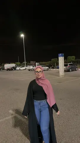 #foryourepage #marocaine🇲🇦 #viraltiktok #viralll #fypシ゚viral #ootdfashion 