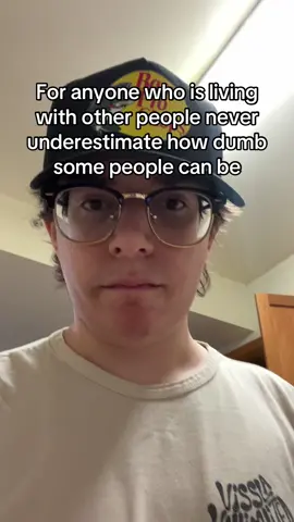 theres also a toothbrush in my kitcheb