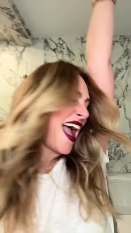 As a woman in menopause who was experiencing many of its difficult side effects including hot flashes, brain fog, poor sleep, and dryness, starting Hormone Replacement Therapy (HRT) really helped elevate them and restore my quality of life. #menopause #menopausesupport #hrt #hrtiktok #hormones #hotflashes #brainfog #over50 #over50women #over50club 