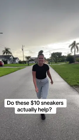I have never been a runner due to my back pain. The most comfortable sneakers I have ever worn! #womensneakers #TikTokShop #tiktokshopreview #honestreview #fyp #foryou #viralproduct #tiktokshoes #tiktoksneakers 