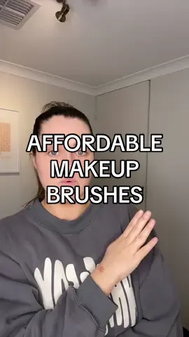 My fave super affordable brushes @JessupBeauty 💄  . . . #makeupbrushes #affordablemakeup #jessupbeauty #makeupartist #makeuprecommendations 